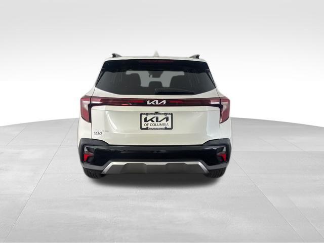 Photo of 2024 Snow White Pearl Kia Seltos