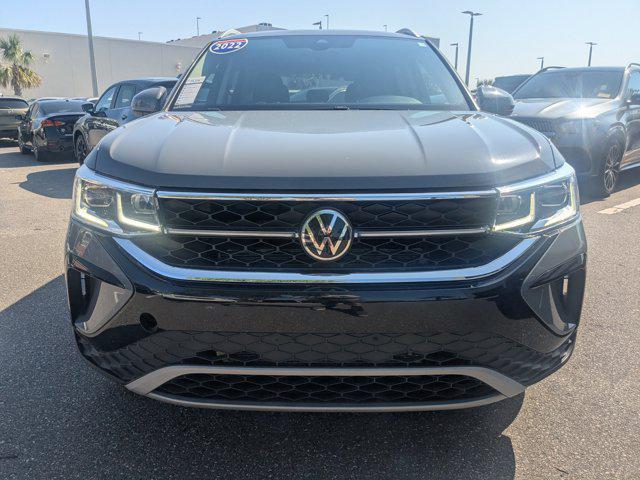 Photo of 2022 Gray Volkswagen Taos