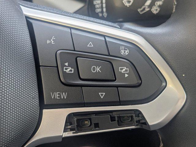 Photo of 2022 Gray Volkswagen Taos