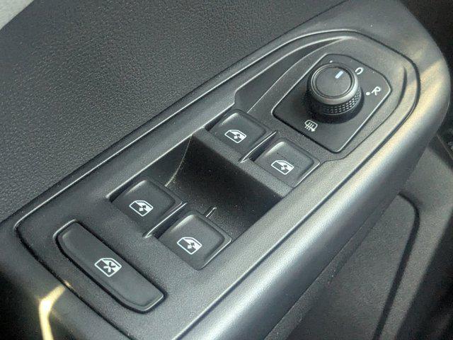 Photo of 2022 Gray Volkswagen Taos