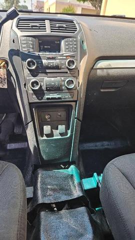 Photo of 2016 Black Ford Utility Police Interceptor