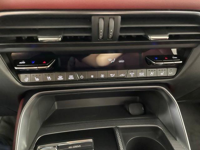 Photo of 2025 Jet Black Mica Mazda CX-70 PHEV