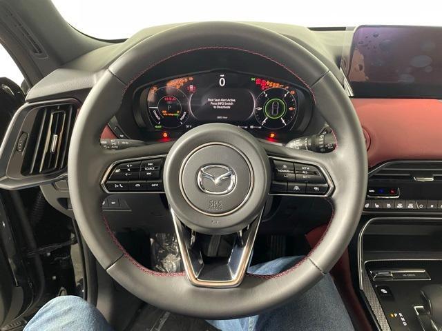 Photo of 2025 Jet Black Mica Mazda CX-70 PHEV