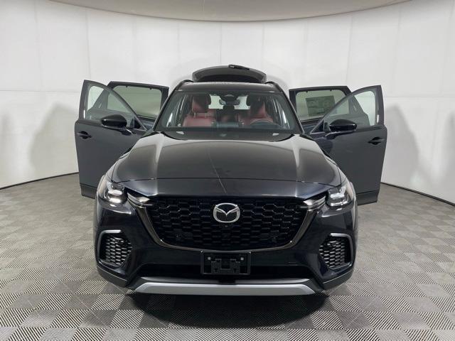 Photo of 2025 Jet Black Mica Mazda CX-70 PHEV