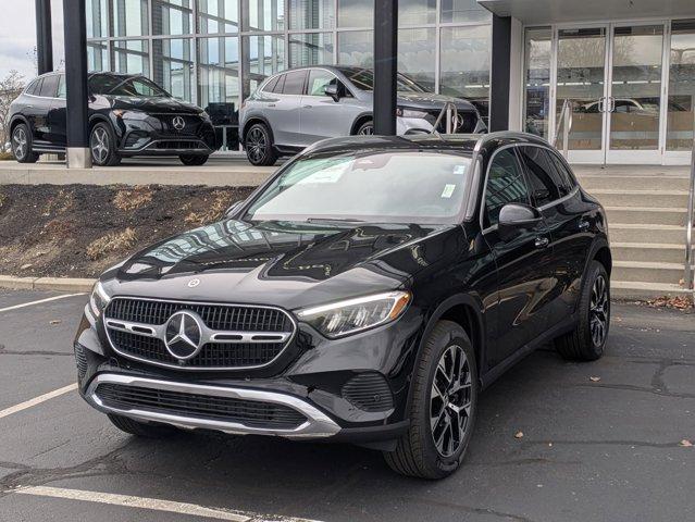Photo of 2025 Black Mercedes-Benz GLC 350e