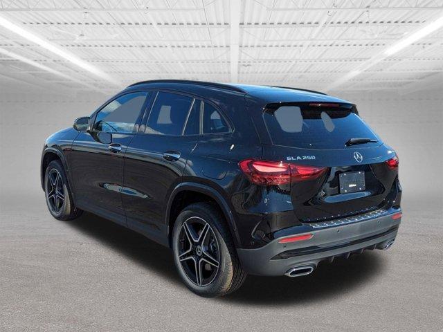 Photo of 2024 Midnight Black Mercedes-Benz GLA 250