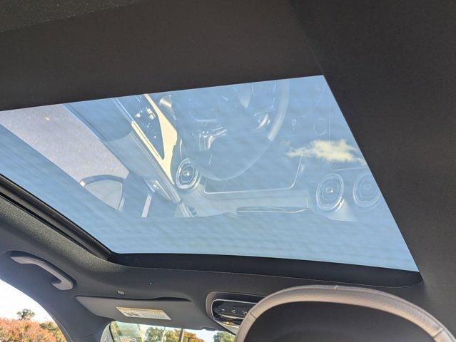 Photo of 2025  Mercedes-Benz GLC 300