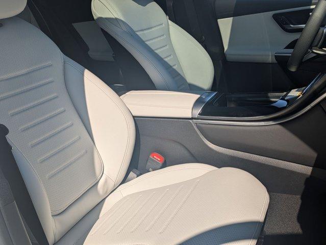 Photo of 2025  Mercedes-Benz GLC 300