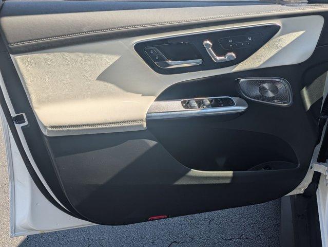 Photo of 2025  Mercedes-Benz GLC 300