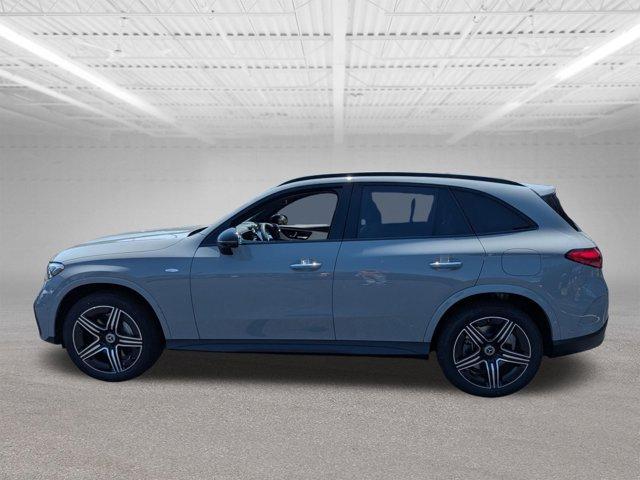 Photo of 2025 Alpine Gray Mercedes-Benz GLC 350e