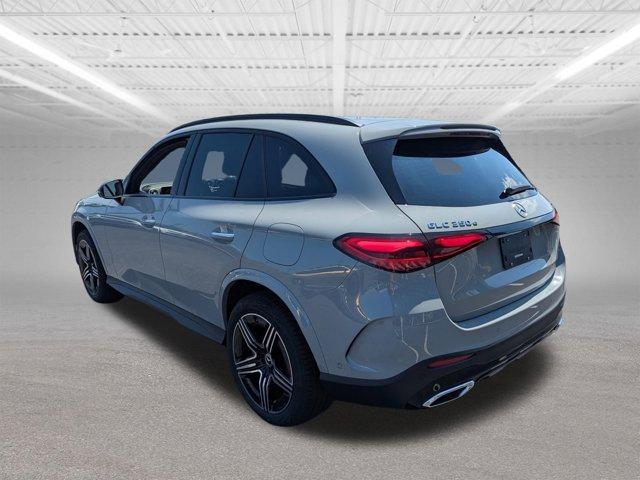 Photo of 2025 Alpine Gray Mercedes-Benz GLC 350e