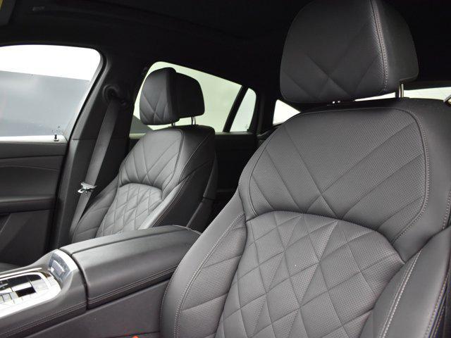 Photo of 2025 Black BMW X6