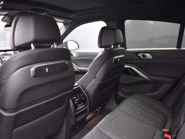 Photo of 2025 Black BMW X6
