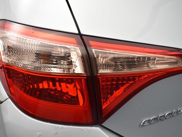 Photo of 2018 Gray Toyota Corolla