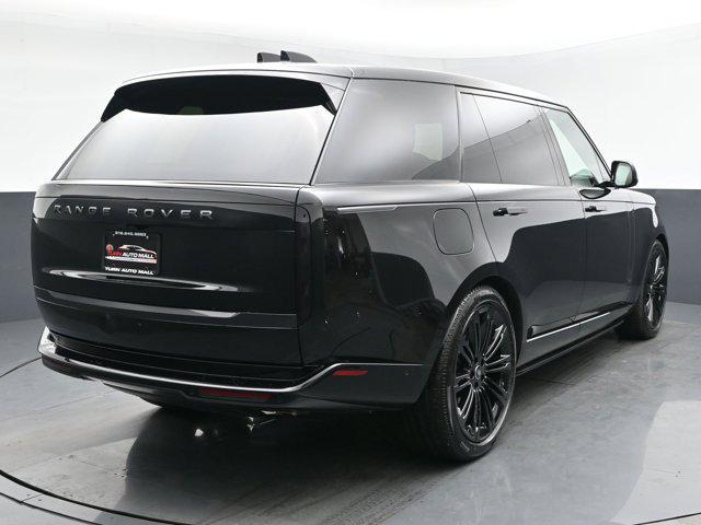 Photo of 2025 Santorini Black Metallic Land Rover Range Rover