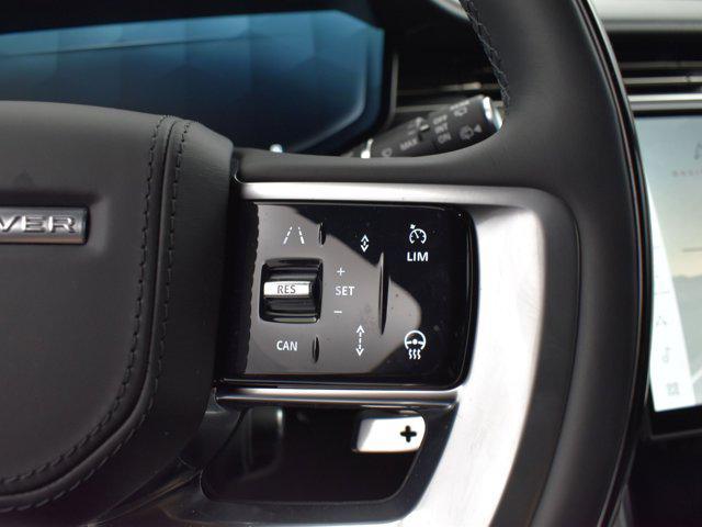 Photo of 2025 Santorini Black Metallic Land Rover Range Rover