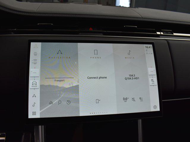 Photo of 2025 Santorini Black Metallic Land Rover Range Rover