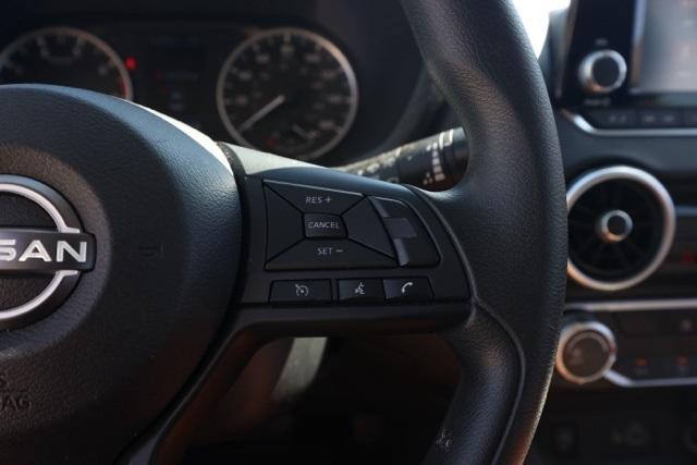 Photo of 2025 Gun Metallic Nissan Sentra