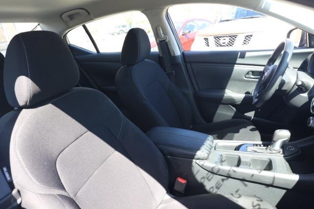 Photo of 2025 Gun Metallic Nissan Sentra