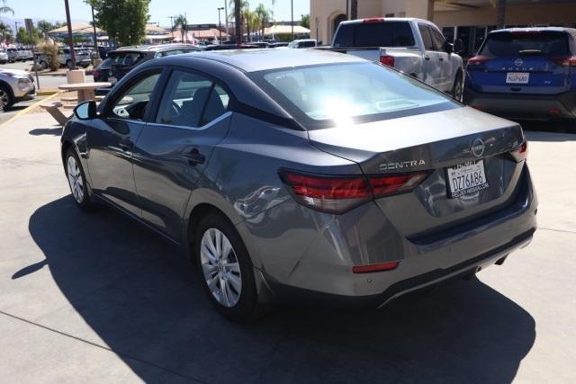 Photo of 2025 Gun Metallic Nissan Sentra