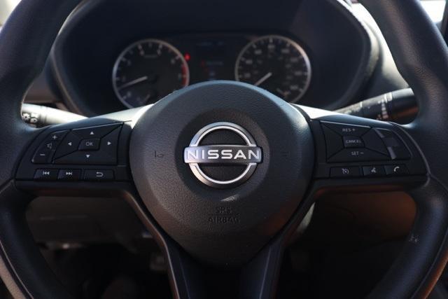Photo of 2025 Gun Metallic Nissan Sentra