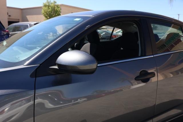 Photo of 2025 Gun Metallic Nissan Sentra