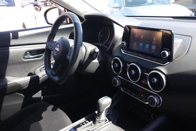 Photo of 2025 Gun Metallic Nissan Sentra