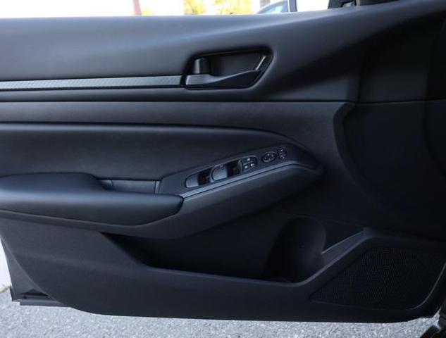 Photo of 2025 Gun Metallic Nissan Altima