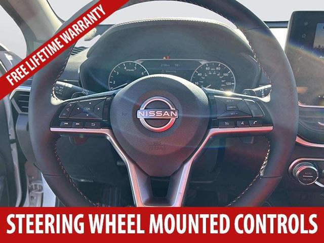Photo of 2025 WHITE Nissan Altima