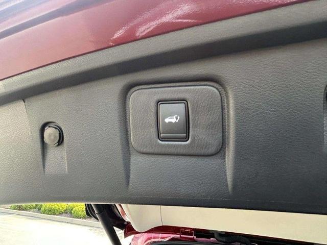 Photo of 2024 Scarlet Ember Tintcoat Nissan Murano
