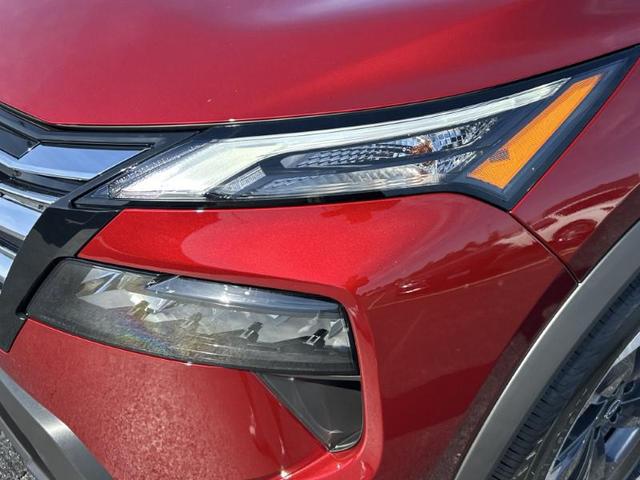 Photo of 2026 SCARLET.EMBER Nissan Rogue