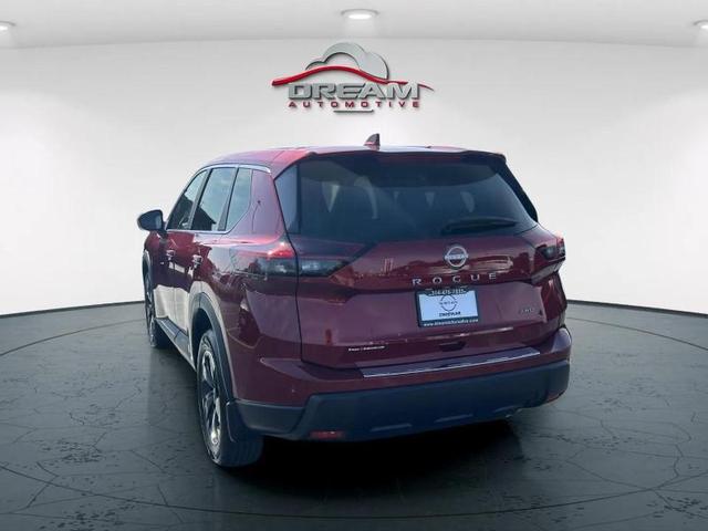 Photo of 2026 SCARLET.EMBER Nissan Rogue