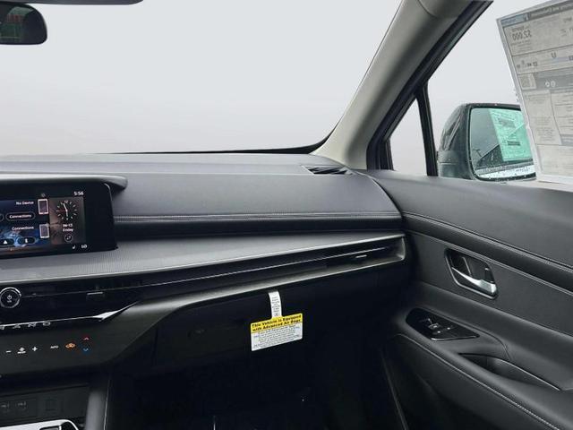 Photo of 2025 EVEREST.WHITE Nissan Murano