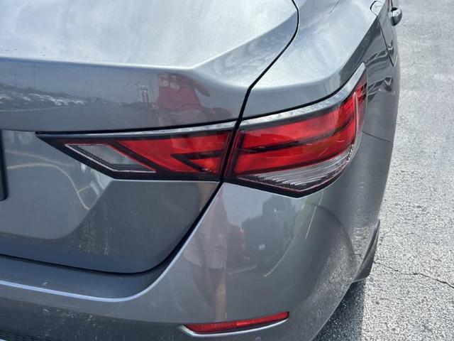 Photo of 2025 GUN.METALLIC Nissan Sentra