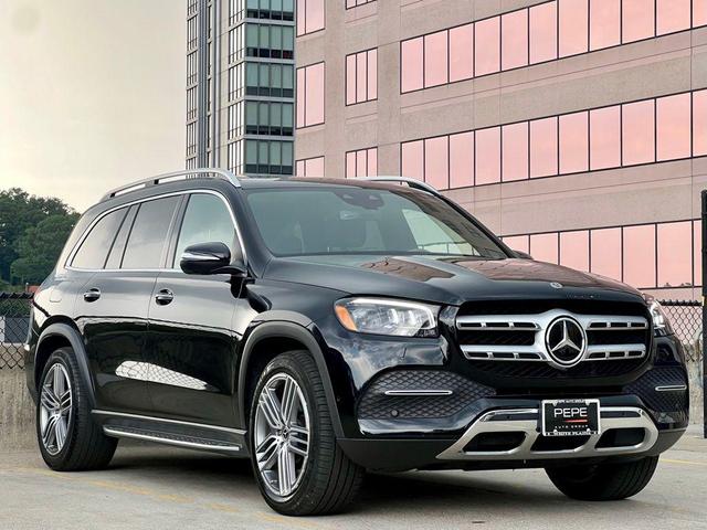 Photo of 2022 Black Mercedes-Benz GLS 450