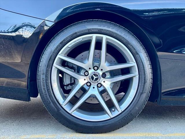 Photo of 2018 Black Mercedes-Benz S-Class