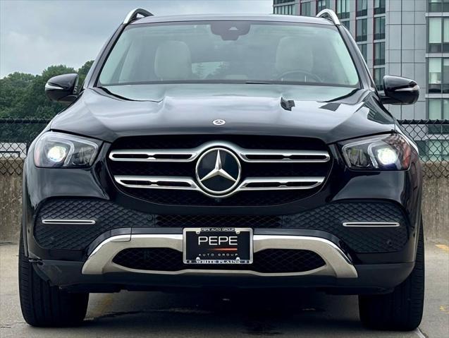 Photo of 2022 Obsidian Black Metallic Mercedes-Benz GLE 350