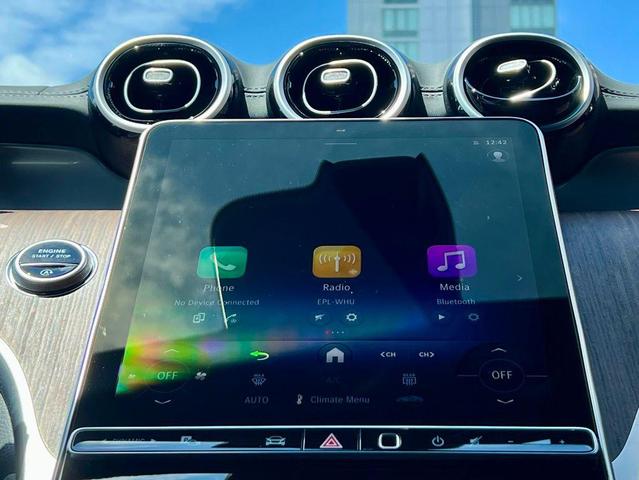 Photo of 2025 Cirrus Silver Metallic Mercedes-Benz GLC 300