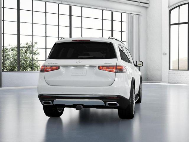 Photo of 2025 Polar White Mercedes-Benz GLS 450