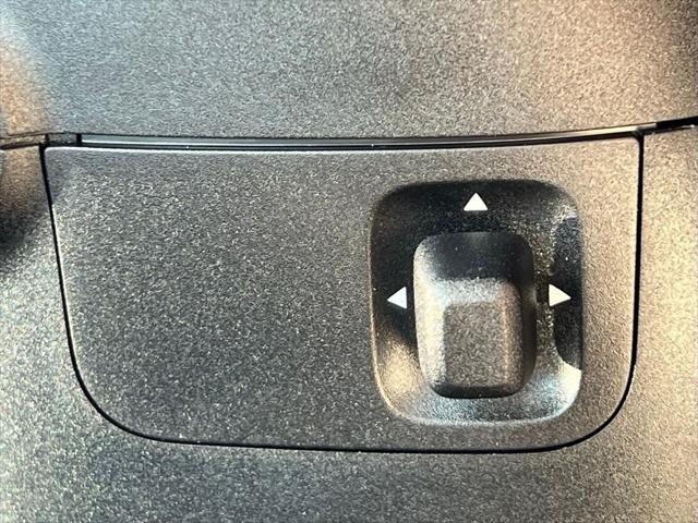 Photo of 2025 Black Mercedes-Benz C-Class