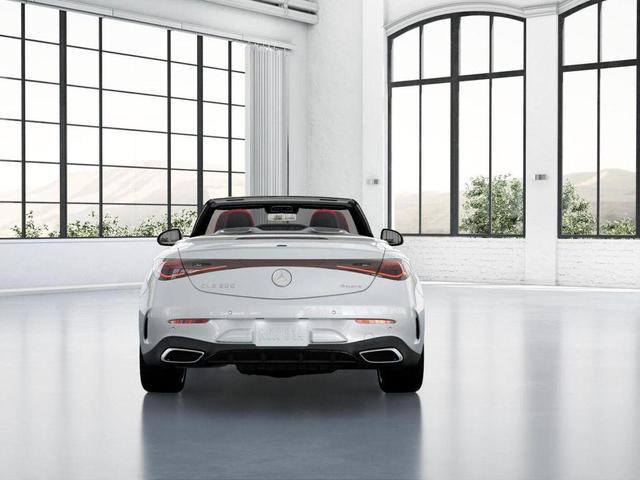 Photo of 2025 MANUFAKTUR Moonlight White Metallic Mercedes-Benz CLE 300