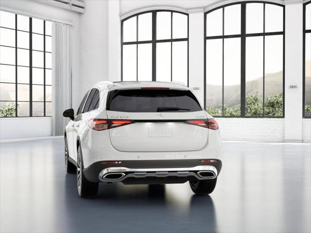 Photo of 2025 Polar White Mercedes-Benz GLC 300