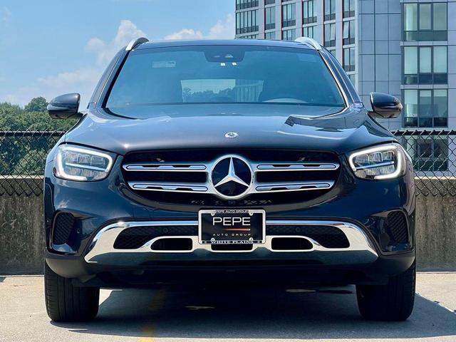 Photo of 2022 Graphite Grey Metallic Mercedes-Benz GLC 300