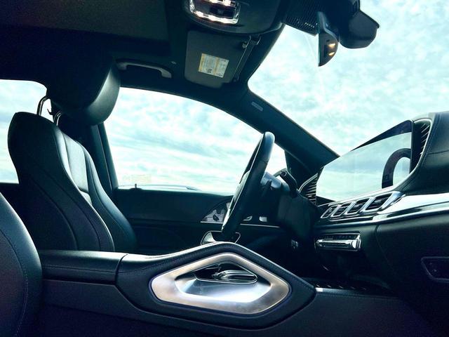 Photo of 2022 Obsidian Black Metallic Mercedes-Benz GLS 450