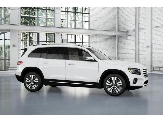 Photo of 2025 Polar White Mercedes-Benz GLB 250