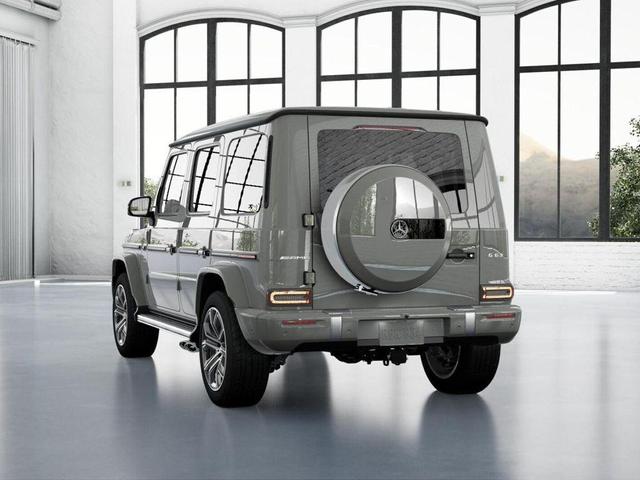 Photo of 2025 MANUFAKTUR Arabian Grey Mercedes-Benz AMG G 63