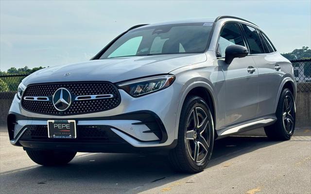 Photo of 2025 Cirrus Silver Metallic Mercedes-Benz GLC 300