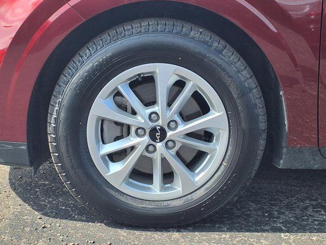 Photo of 2024 Flare Red Kia Carnival