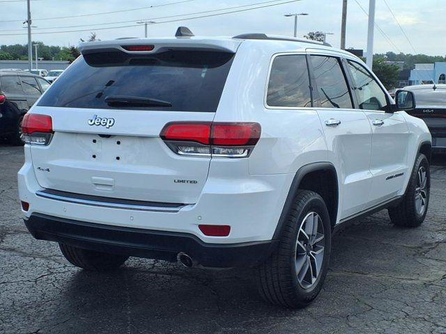 Photo of 2021 Bright White Clearcoat Jeep Grand Cherokee