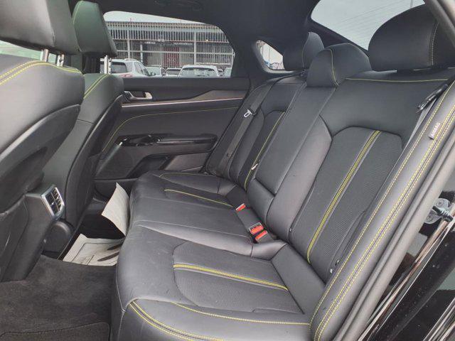 Photo of 2025 Aurora Black Pearl Kia K5